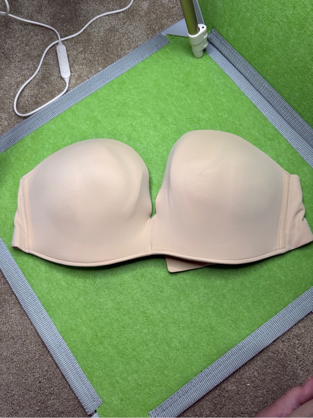 Strapless 38DD push up bra